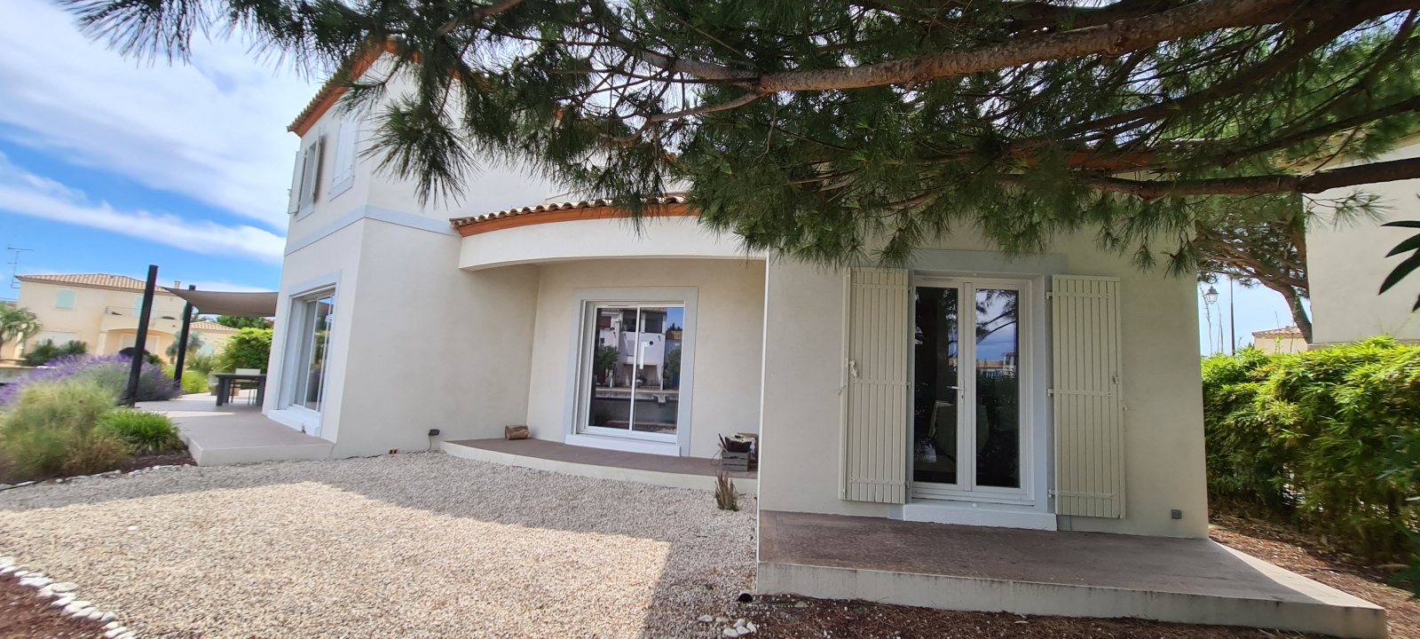 Vente Marina 170m² habitables au cœur de la marina Port du Roy AMI